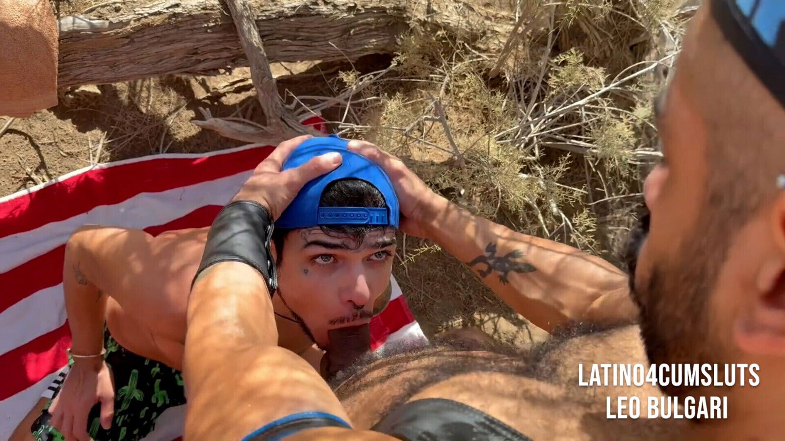 Using throat. Bulgari service Latino with mouth throat.