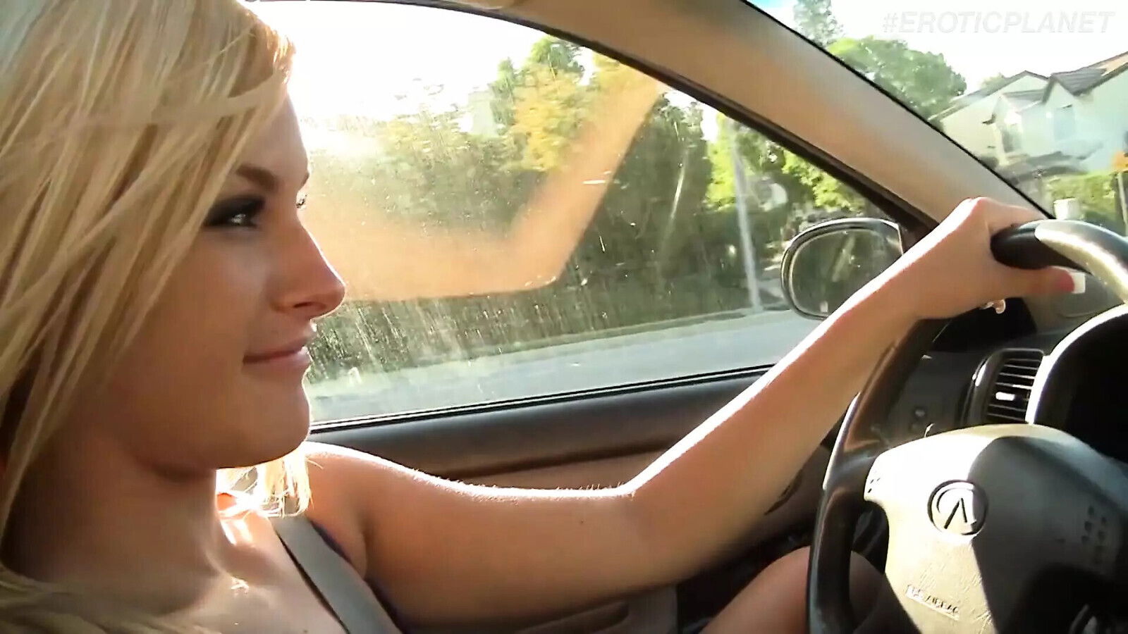 Beautiful Kaycee Brooks swallows cum and big cock in her mouth