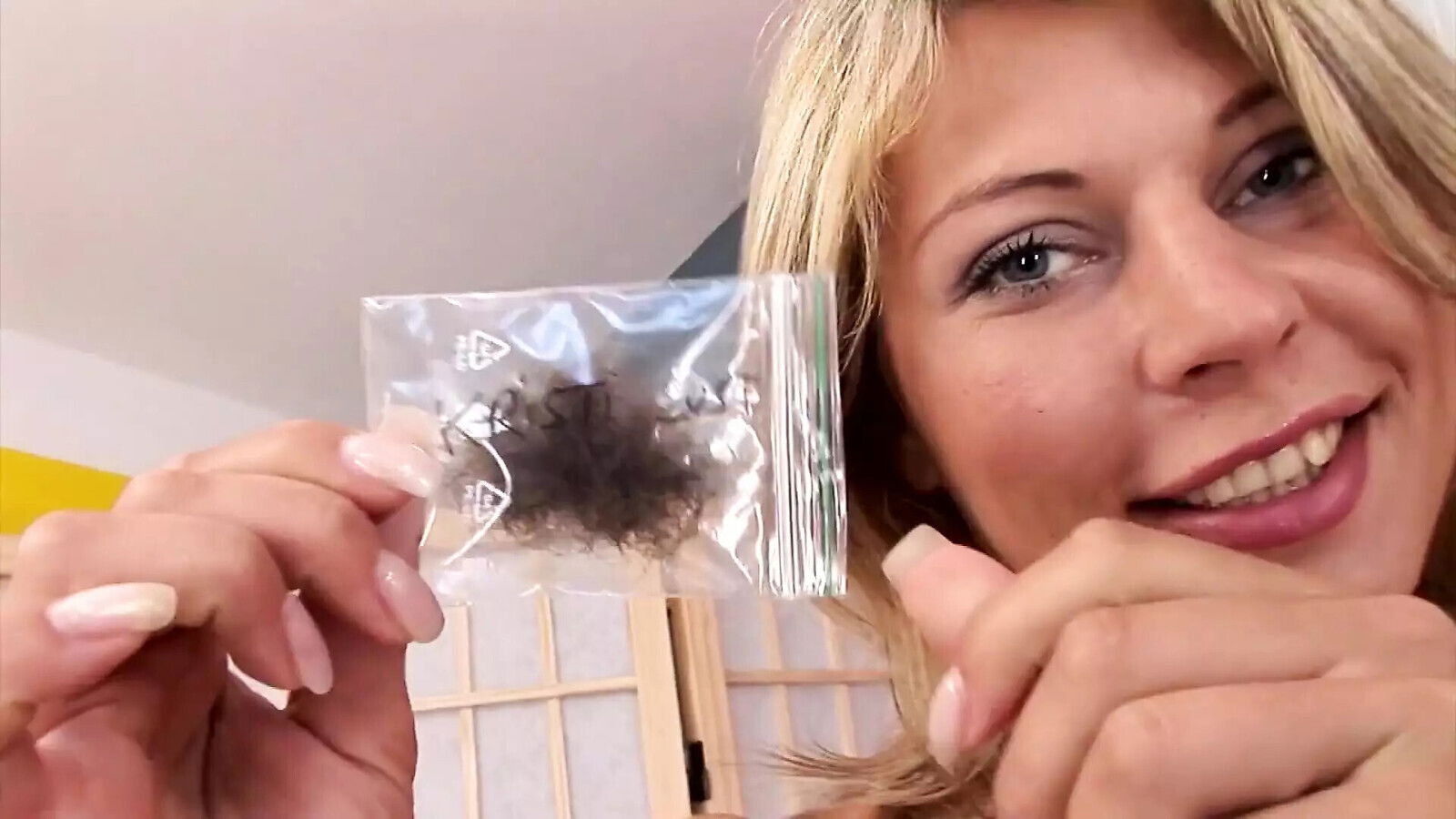 Blonde girl shaves cleans pussy ready fucking