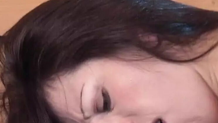 French MILF gets holes filled ends with facial