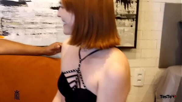 Dando gostoso para f&atilde_ teste sof&aacute_ parte