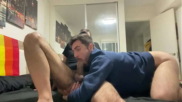 saco leche mientras metia trago entera