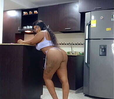 Joven colombiana linda menuda follada duro casting modelos amateur