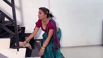 मलिक ने नौकरानी को दिया ऑफर एक बार सेक्स के बदले पूरे महीने की सैलरी