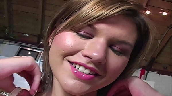 Leigh Livingston Enjoys Sucking Oozing Jizz