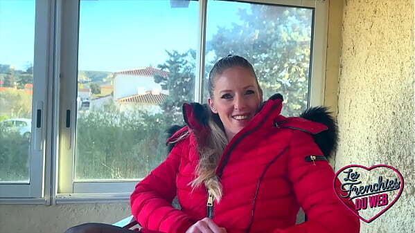 Aurbeaureal, magnifique blonde, avide hard