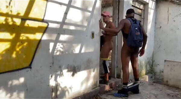 Comendo puto casa abandonada