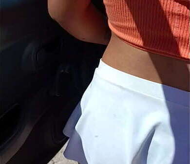 Ense&ntilde_&oacute_ juegan culo lugar p&uacute_blico