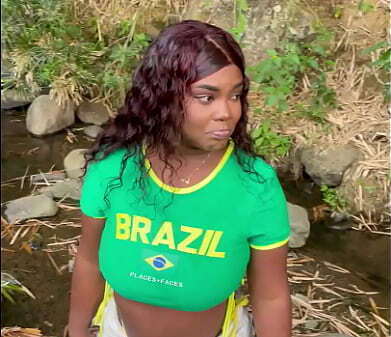 ayudo desconocida ella Quer&iacute_a bosque tener sexo conmigo casi descubren