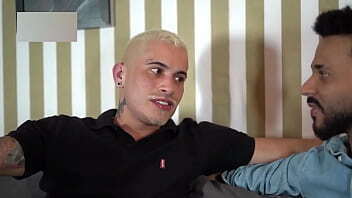 Contando p.r.i.m.o tranzei chefe. Ficamos tes&atilde_o fizemos troca troca gostoso. Completo