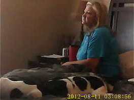 MoonshineBBW Caught playing with her clit as soon as she&rsquo_s alone in house resting