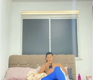 coroa ensina novin foder