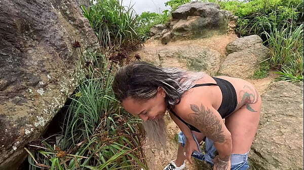 Carro Lukas Zaad: Anne Cristalli, Cuzinho Apertado Leite Bico!