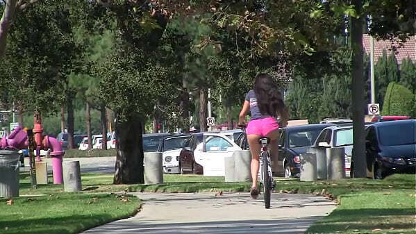 Bambi Wolfe Loves Daytime