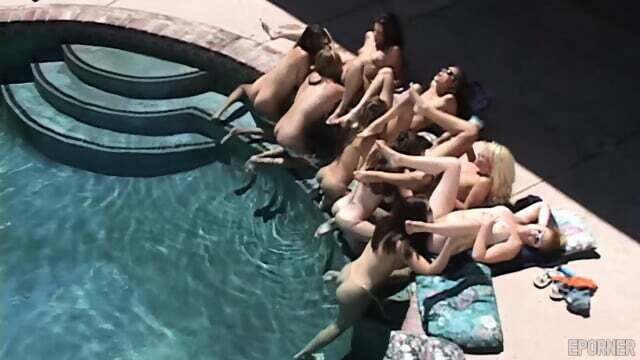 Bunch teen lesbians fucking instead cleaning pool