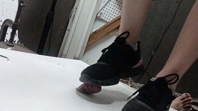 Allie24xxx Stomping, Kicking, Trampling guys dick with sneakers