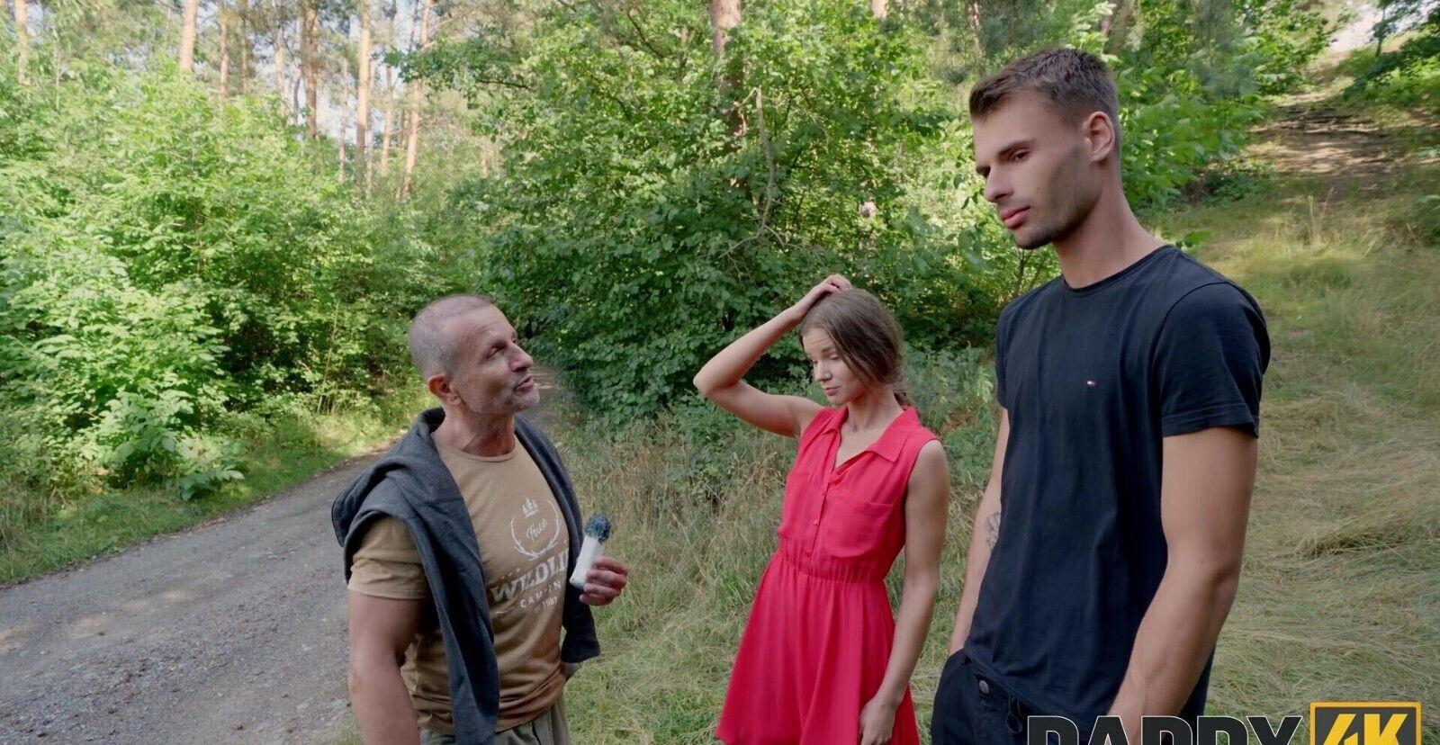 Slutty Sarah moans during rough dicking forest