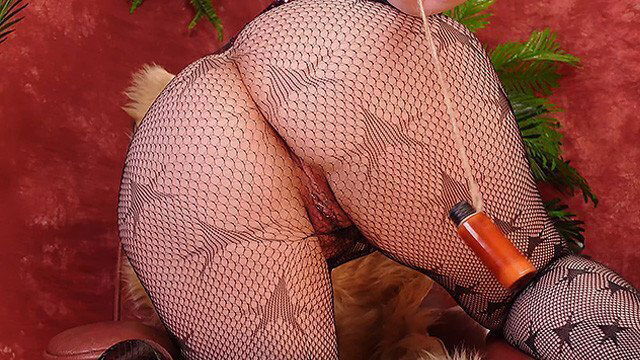 Aroma Authority: FemDom Enslavement. Grander