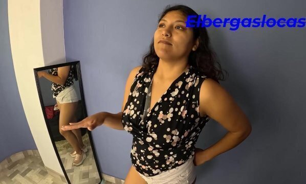 ninfomana hermanastra deja salir complacerla sexualmente, puedo hacer?