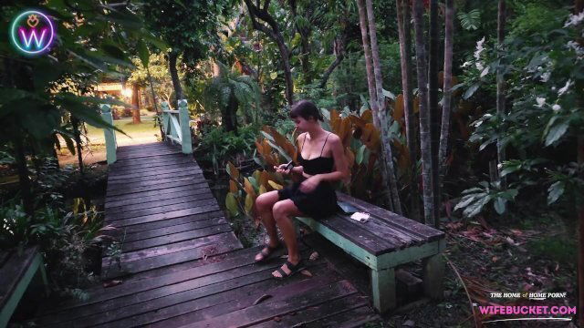 Homemade Wifebucket Cute couple taped their beautiful anniversary from dinner breakfast
