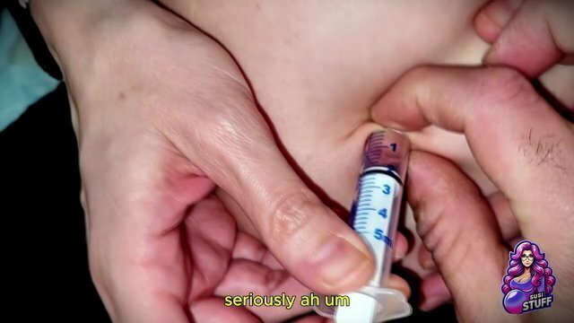 PLAY WITH DEEP BELLY BUTTON