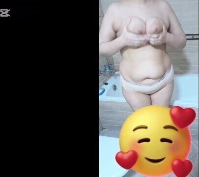 وفشخ الكس والطيز شرموطه عربيه فاشخه نفسها واهات عربي