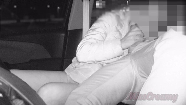 FRENCH DOGGING wife public parking squirting giving blowjob voyeur