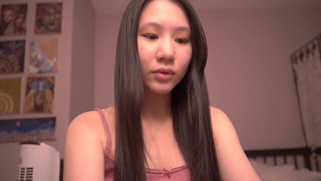 Cute Asian Girl ASMR Luke 20-21