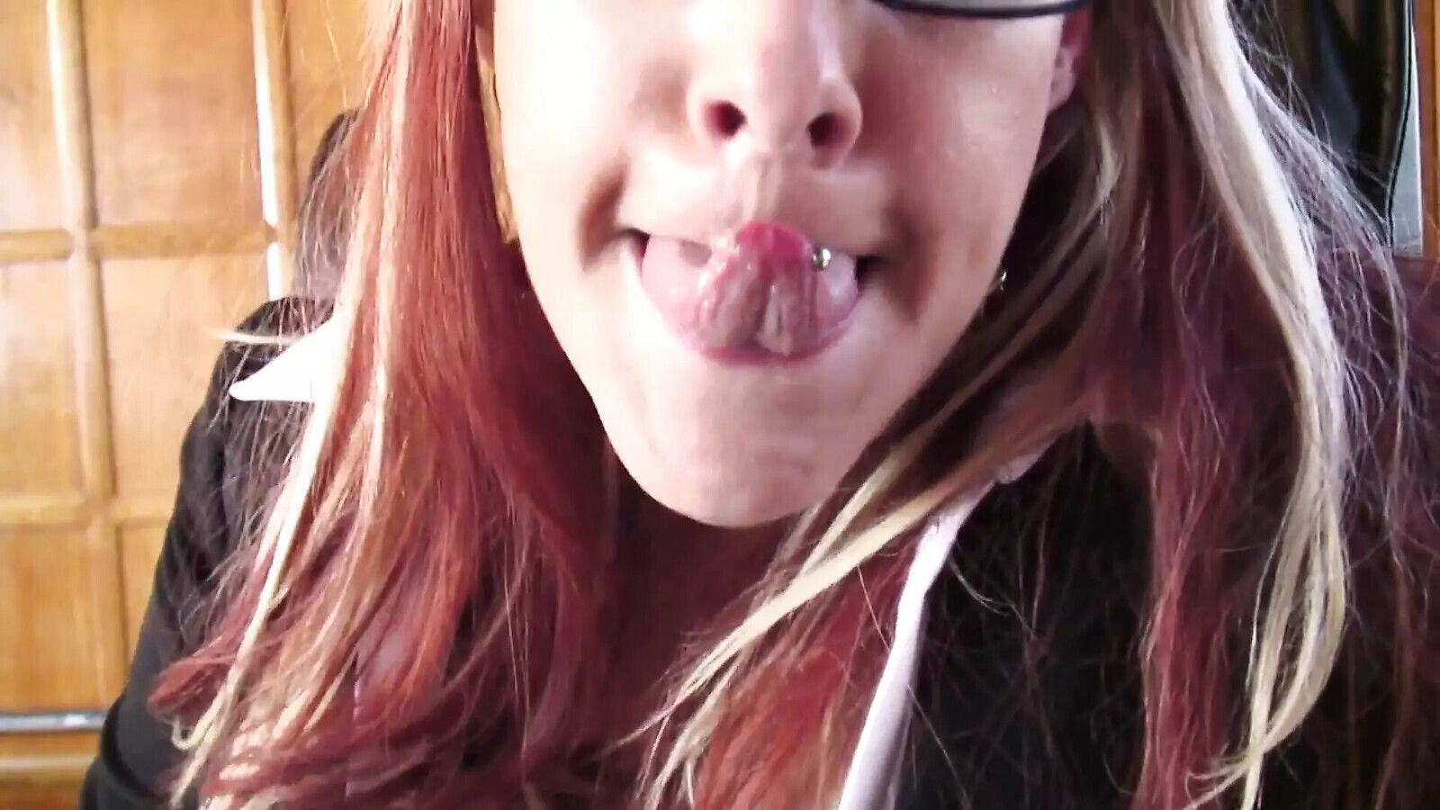 Threesome with girlfriend slut takes both holes