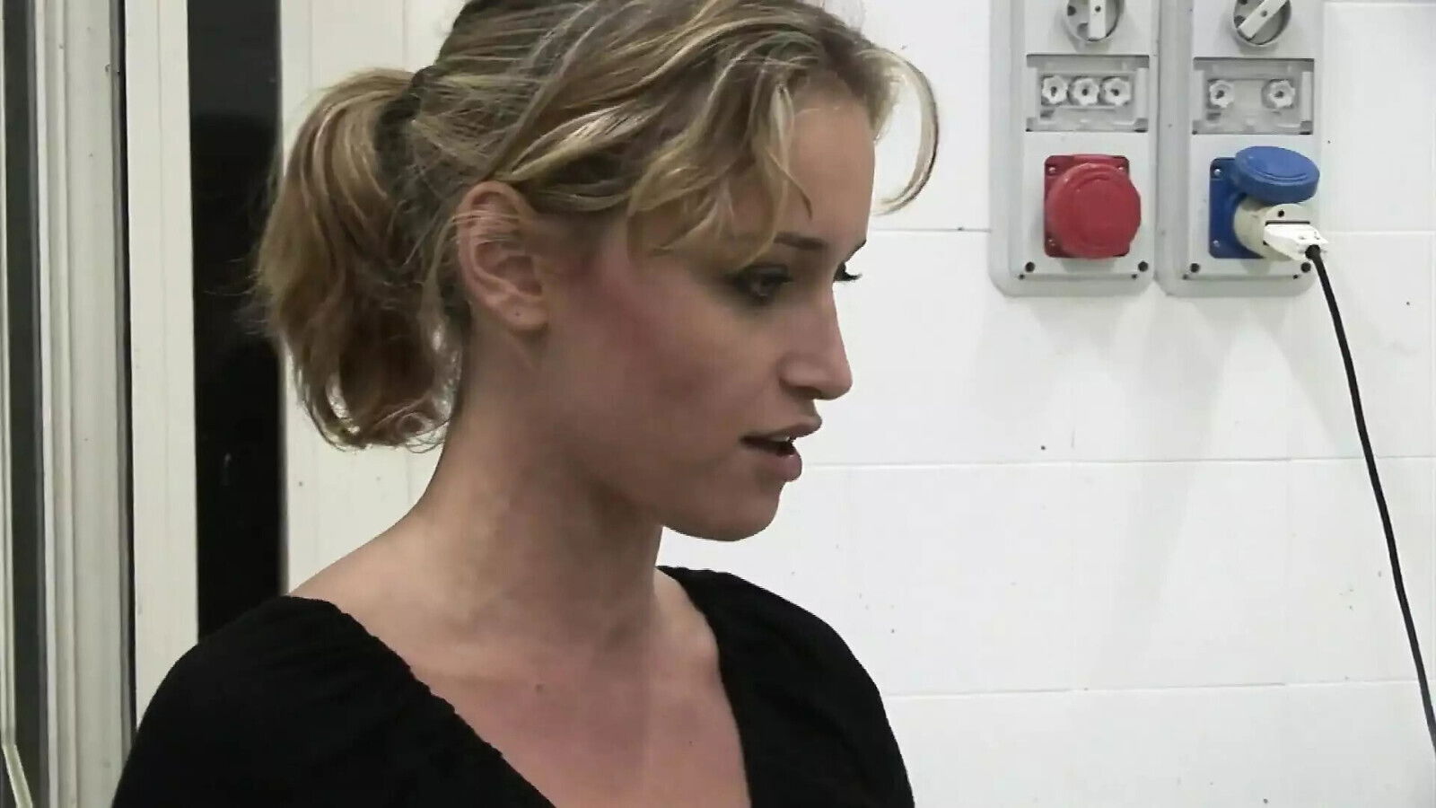 Homemade Beautiful Teen with Perfect Fucked Cummed Mouth Kitchen