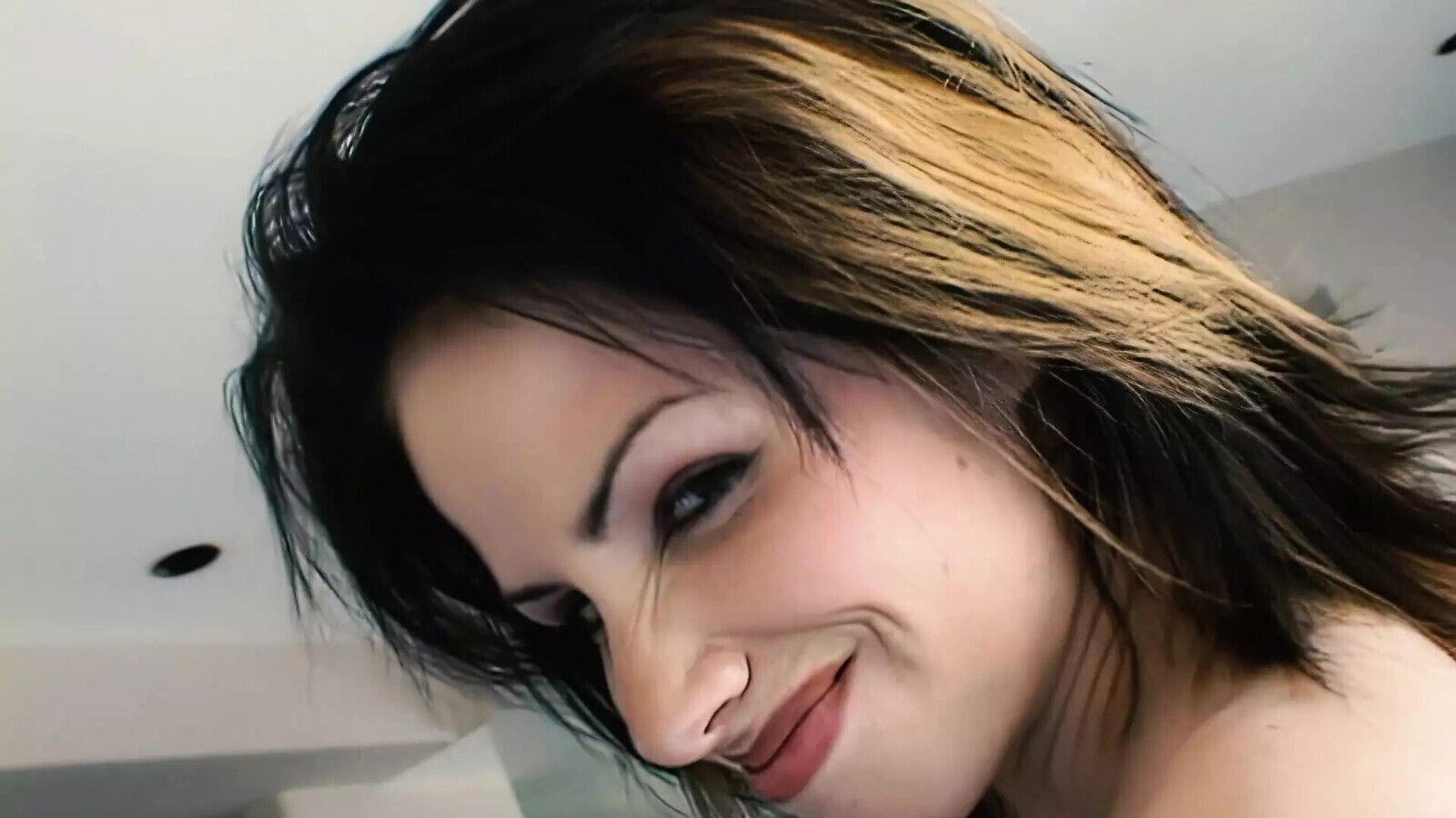 Annika Wraps Luscious Lips Around Thick Black