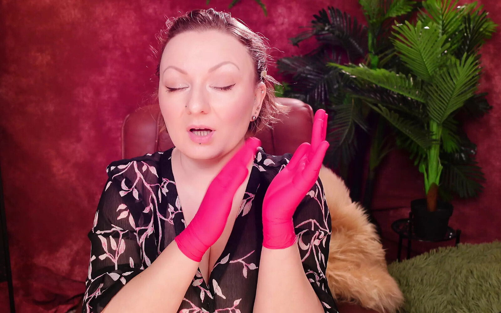 Asmr with Medical Gloves: Your Boss. Grander.