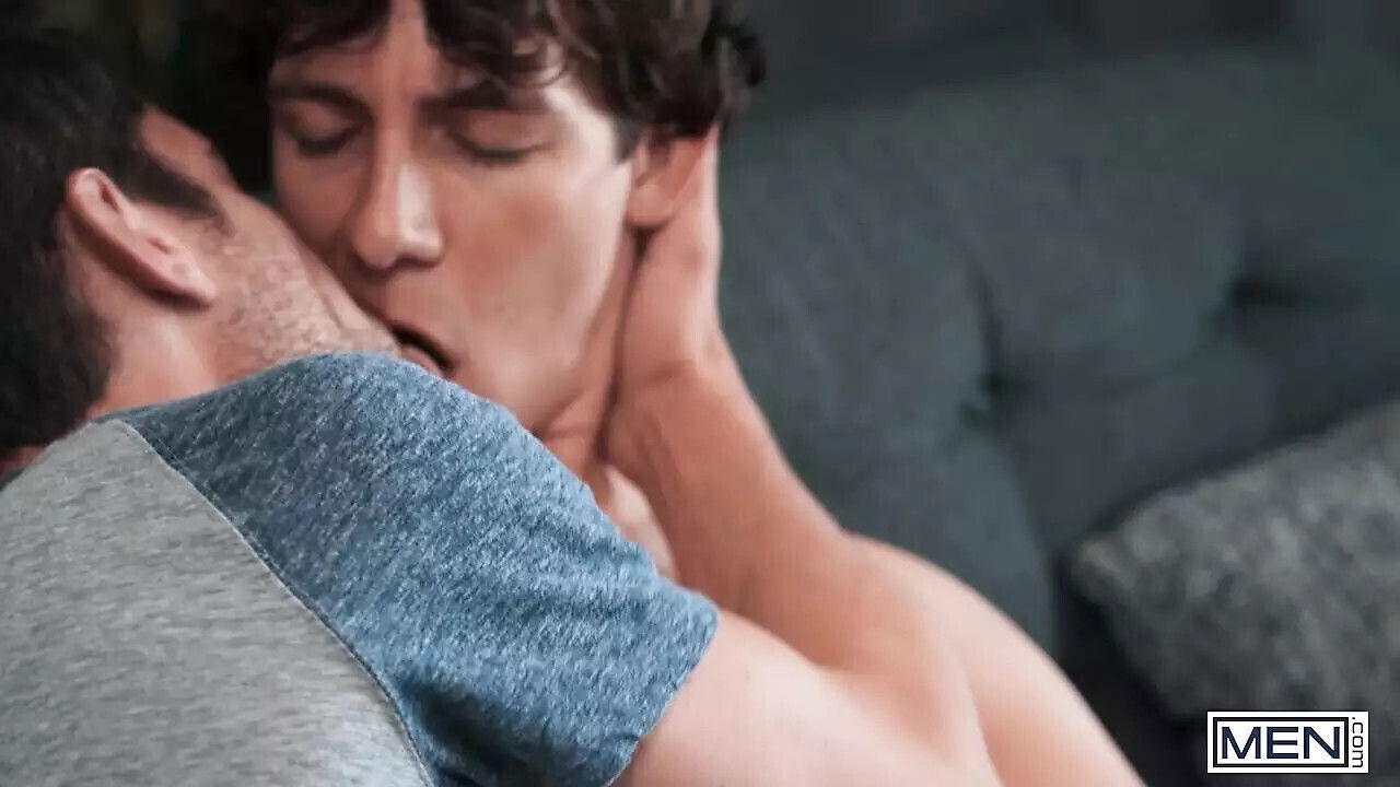 Stroke Pounds Cristiano Several Positions, Then Shoots Huge Load Asshole