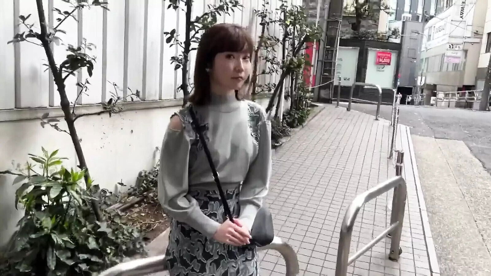 Part Unauthorized Creampie Cafe Girl! Slutty Girl Half-mad mari (21)