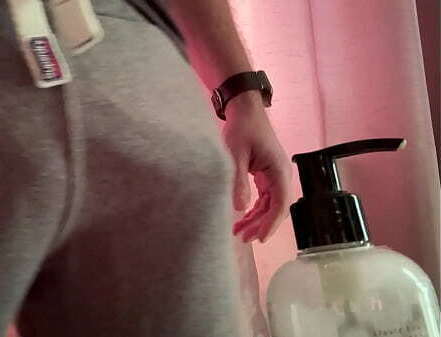 Dick covers meat with Liquid Silk