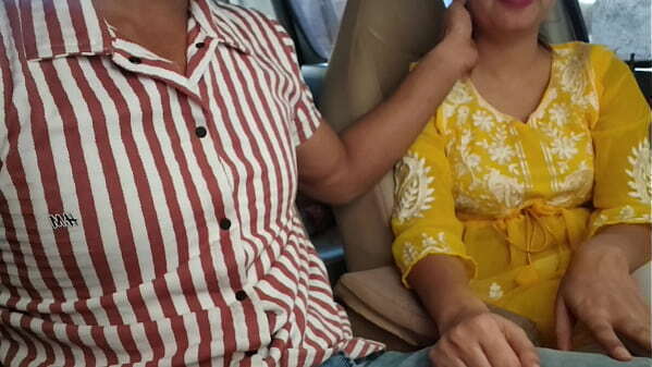 CONVINCED SHOW BOOBS PUBLIC RISKY OUTDOOR