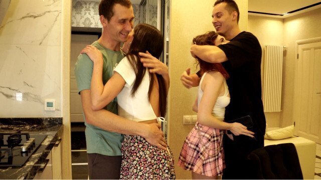 Swapping Couples Horny Swingers Swap Wives Fuck Same