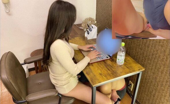 M男の舐め犬を飼っている裏垢女子のリアル。ひたすら素人男性にクンニさせ続ける♡ながらクンニ💻