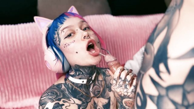 Gamer step sister swapped lollipop gave messy blowjob slobbered over