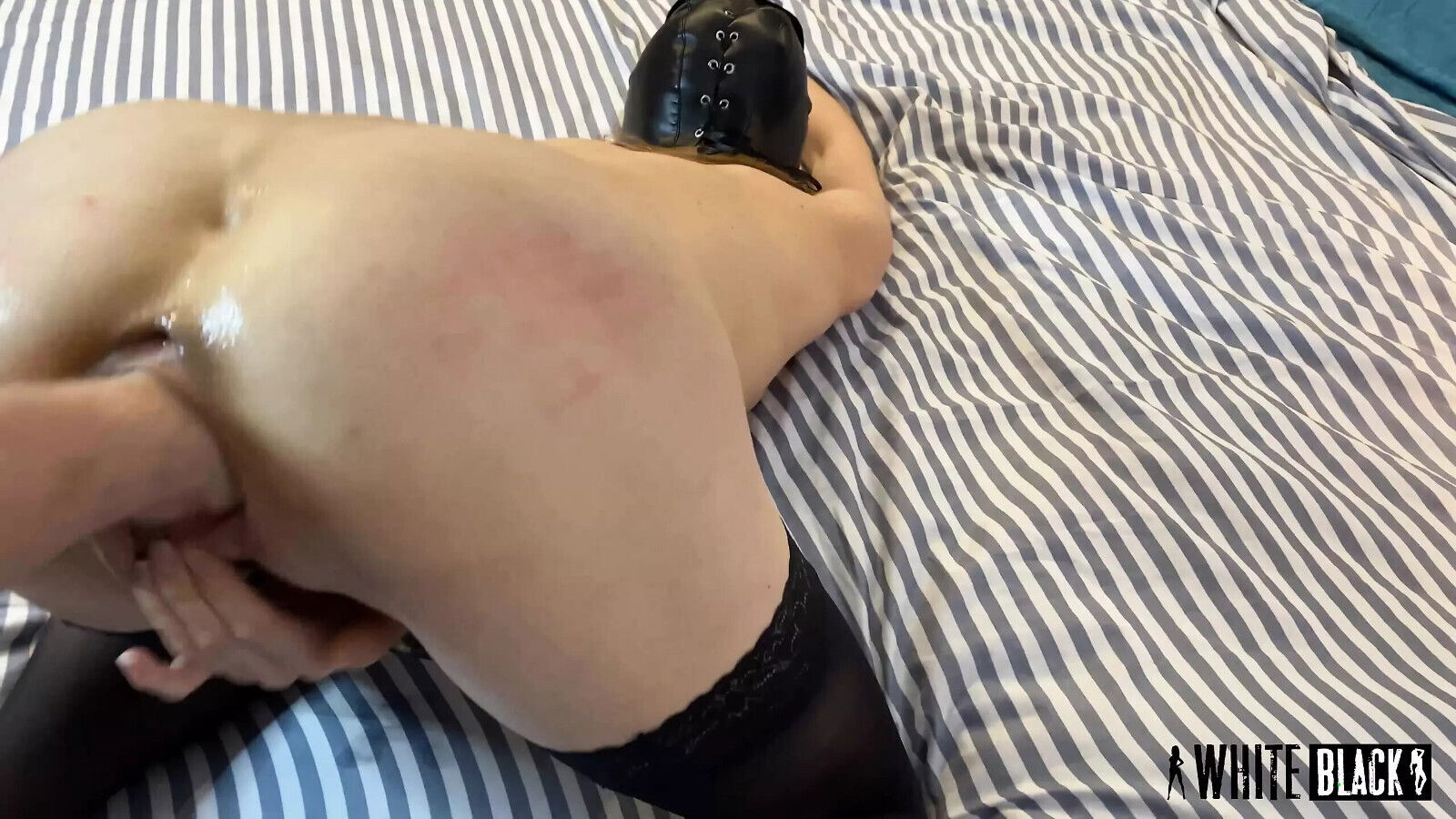 deep fist fucking obedient nymphomaniac