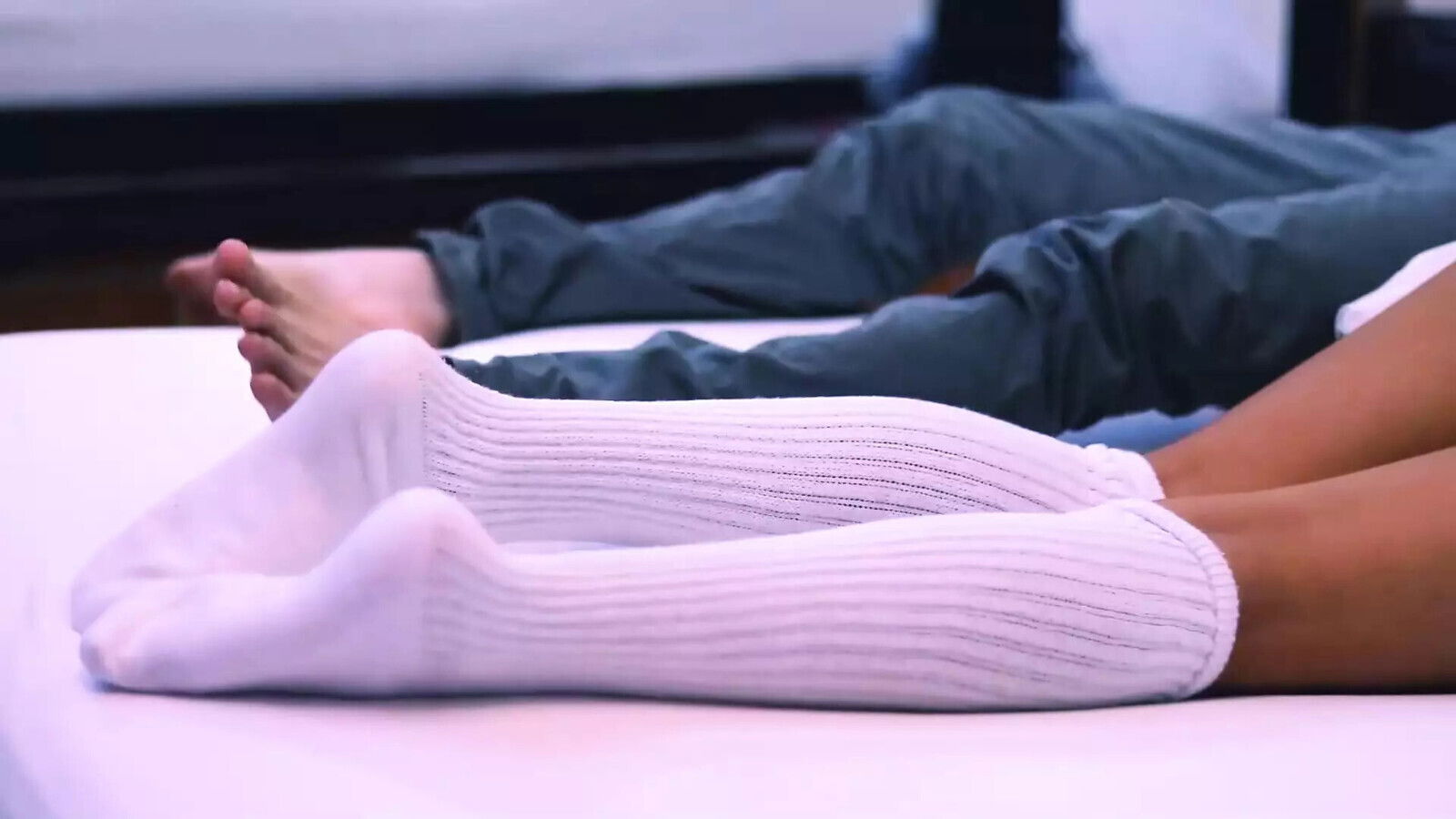 Innocent bride loses virginity boyfriend hotel