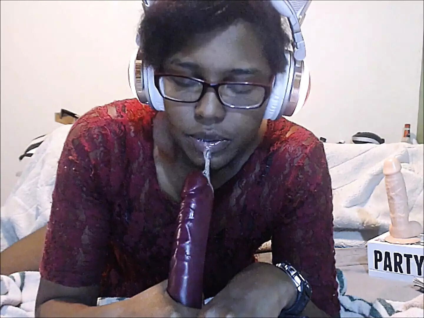 Ebony Neko Sloppy Blow