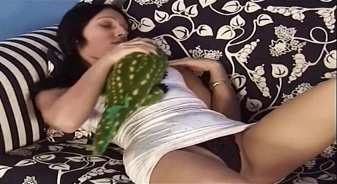 Huge muscle pussy mouth