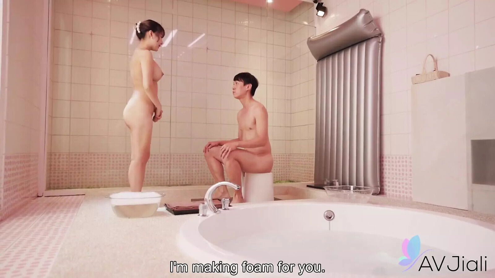 Immersive Soap Massage Experience with