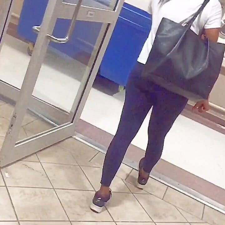 cute mixed chick black leggings