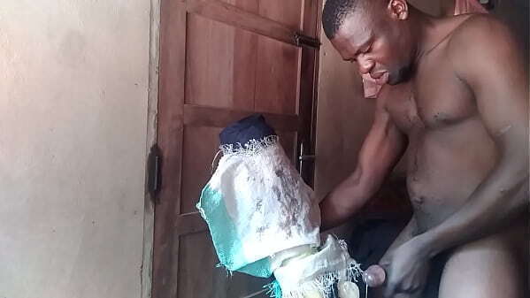 This Valentine will never miss hard show fans