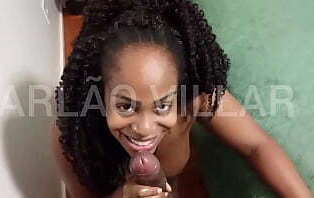 A FUNKEIRA ADORA FICAR COM A BUNDA EMPINADA