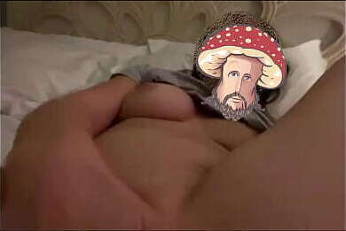 love touching herself!