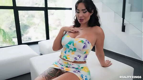 Surprise From Behind Reality Kings