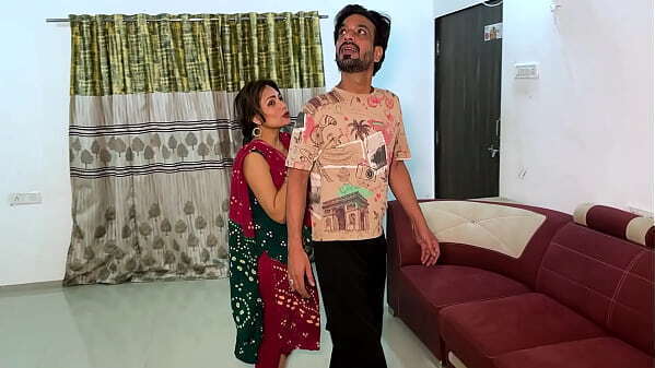 Maid brought boyfriend Sahab'_s house